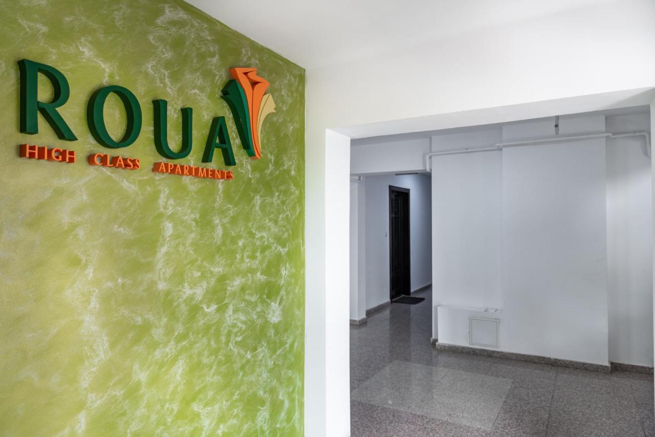 Dreamgarden Airport Apartment & Secure Parking & Airport Shuttle 雅西 外观 照片